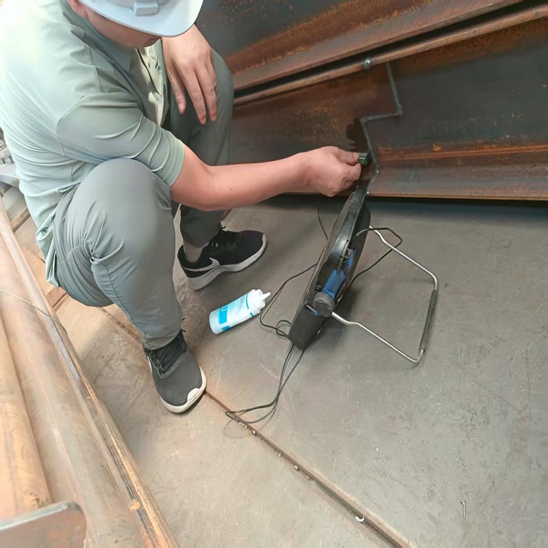 Liweiyuan stålstruktur afslutter med succes ultralydstest af stålstrukturlager, der eksporteres til Thailand